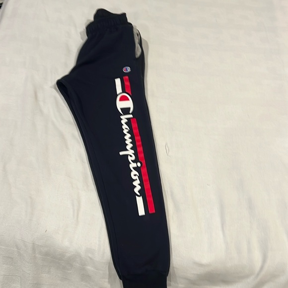 Navy Champion sweat pants - Picture 3 of 7